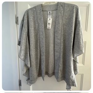 Cabi NWT new ATC gray cape shrug wrap sz XS/S 5846